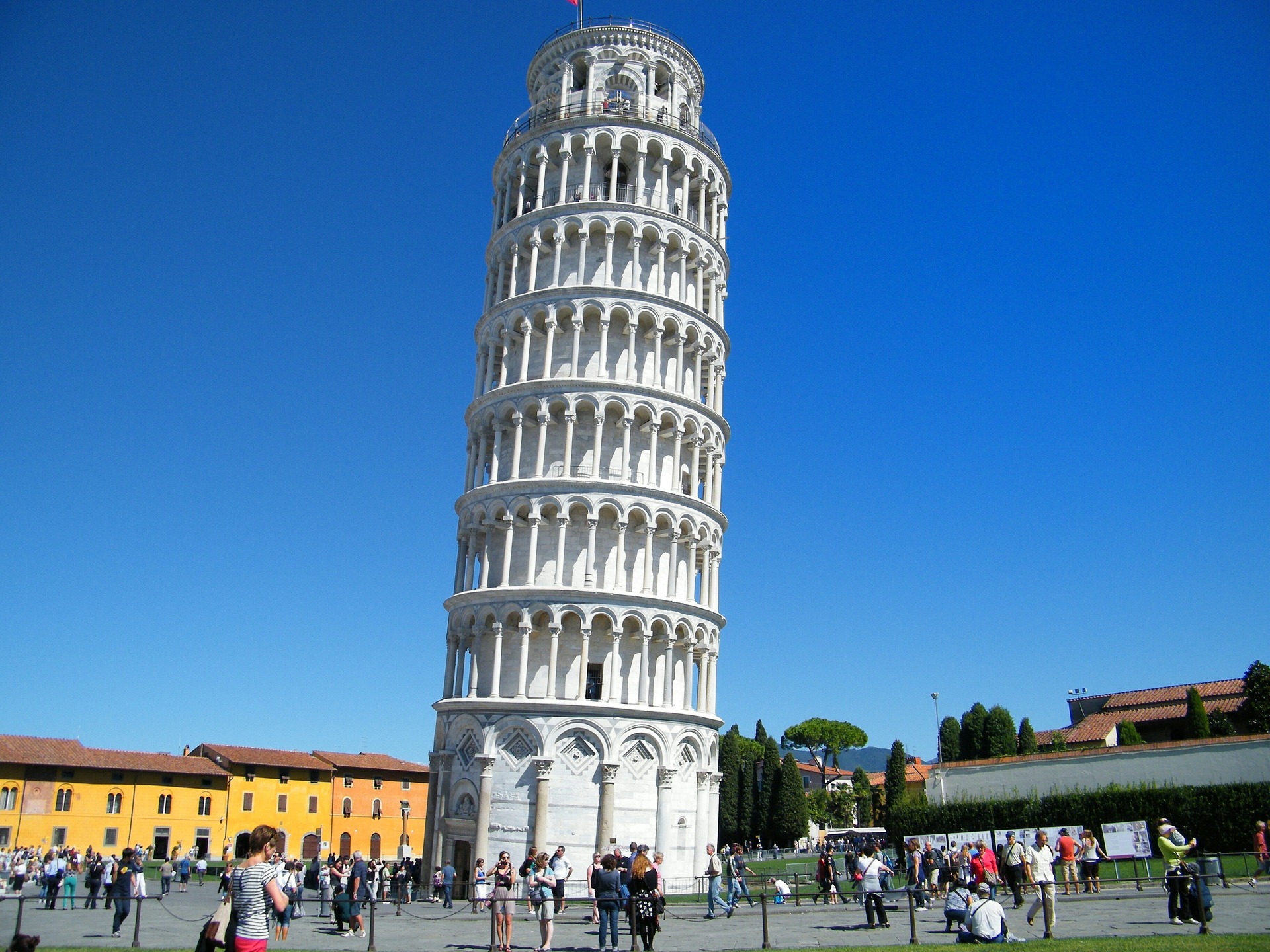 The Leaning Tower of Pisa stood up another 4 centimeters!