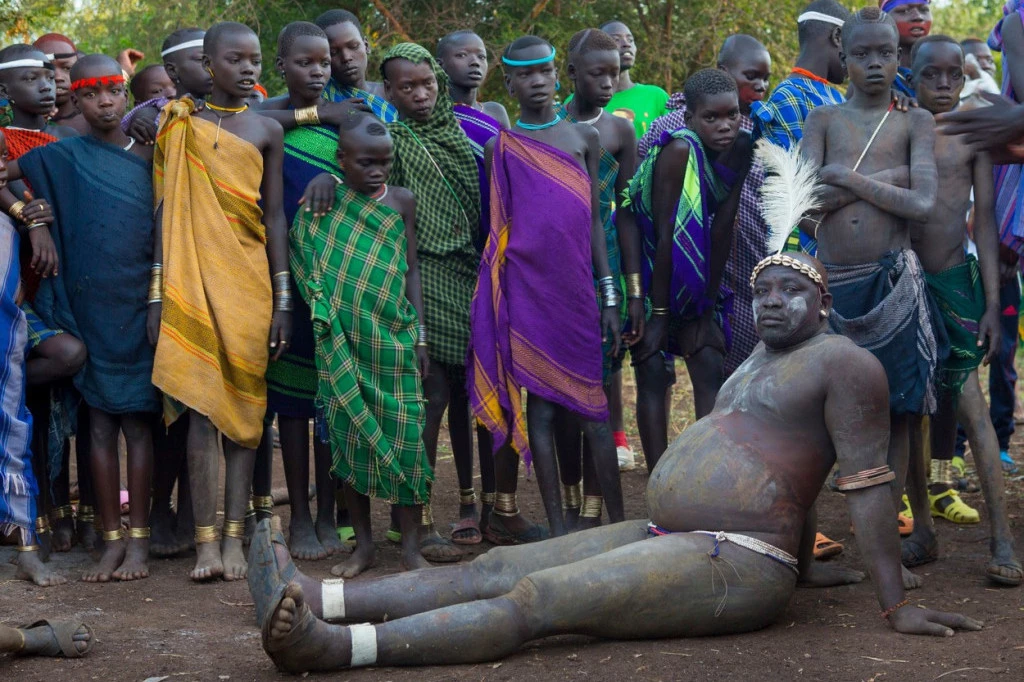 Afričko pleme održava takmičenje najvećeg stomaka