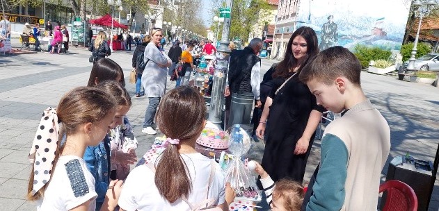 Uskršnji bazar u Lazarevcu donosi kreativnost i humanost