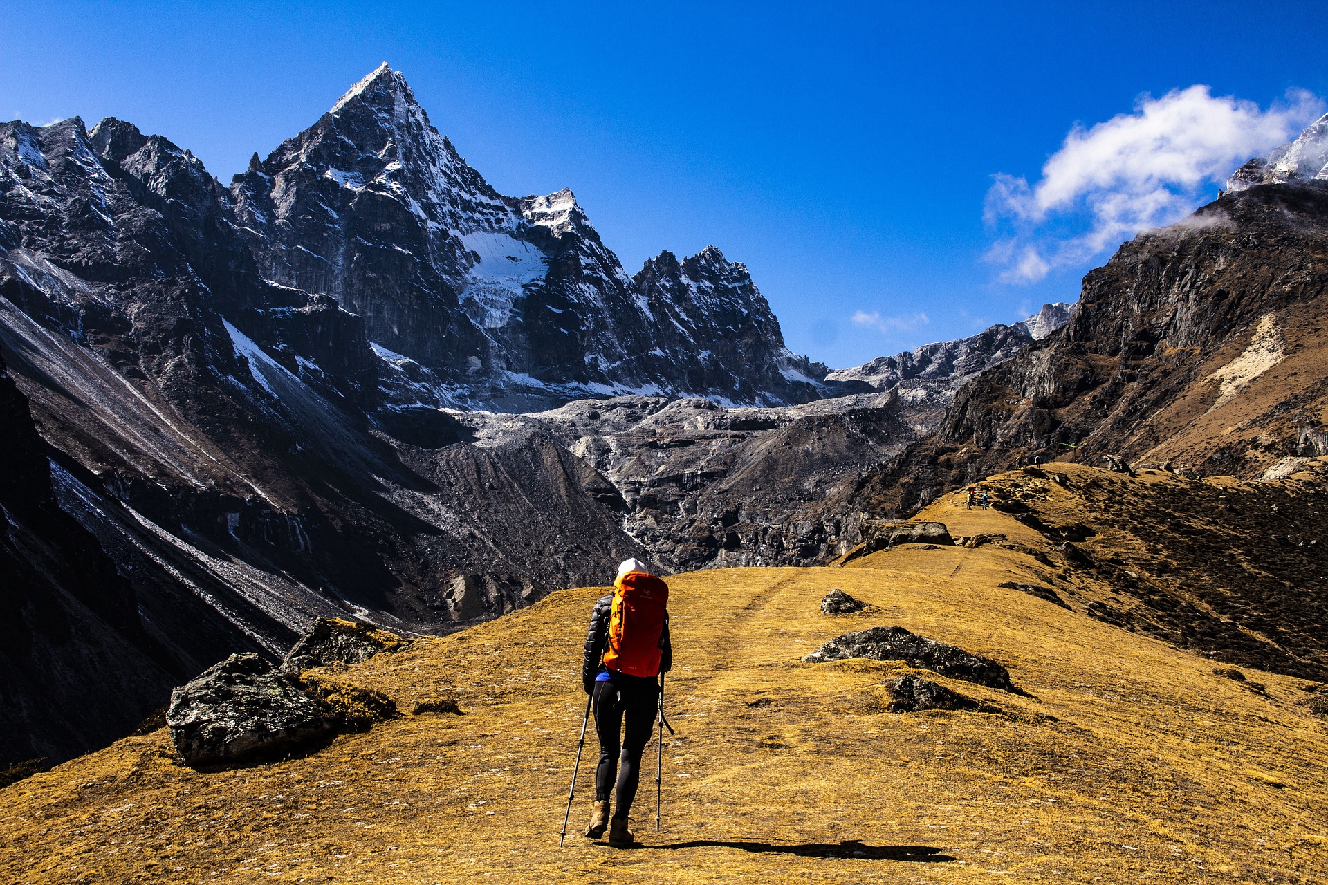 NEPAL PROHIBITS INDEPENDENT MOUNTAINEEERS FROM ACCESS TO NATURE