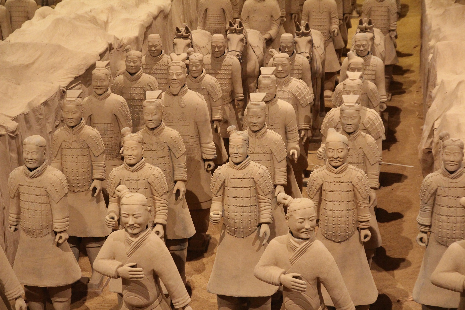 Vojska od cigli čuva grobnicu Prvog kineskog cara