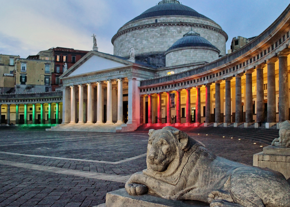 Italy, Naples, tourism, problems, Europe, overtourism, travel, news, Putovanja i turizam, 2025, destination, destinacije, Italija, Napulj, prekomerni turizam, vesti, atrakcije, problemi, izazovi