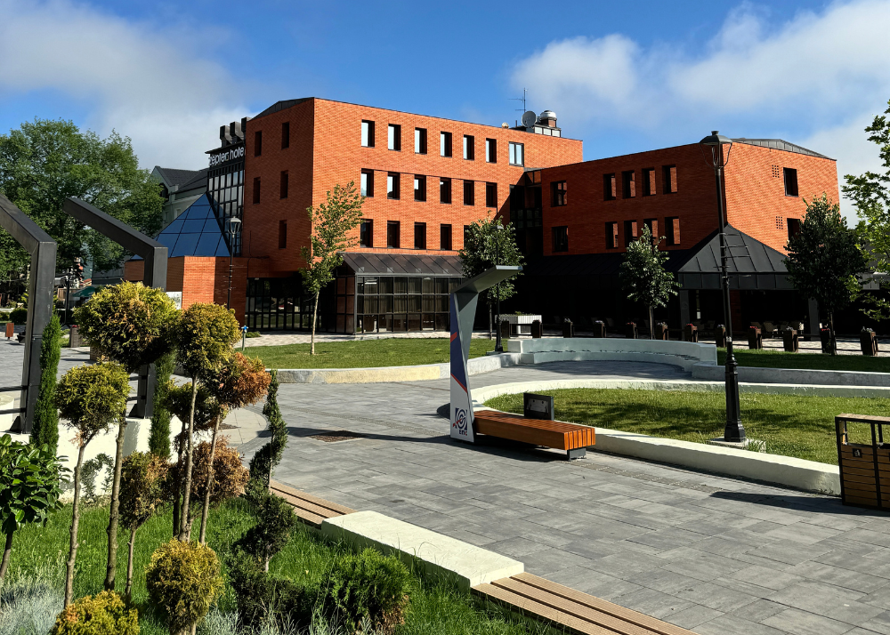 Bajina Basta, Drinska regata, Hotel, Zepter Bajina Basta, kongresna sala, atrakcija, destinacija, Putovanja i turizam, ugostiteljstvo, vesti, Srbija, tourism, travel, destination, atraction, Serbia, hotels, hospitality, 2025