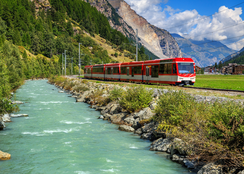 train, destination, Europe, tourism, free, news, 2026